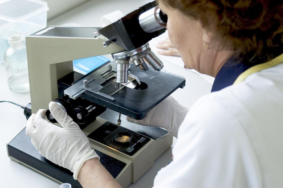 Laboratoria diagnostyczne: czas, aby powróciły do szpitali?