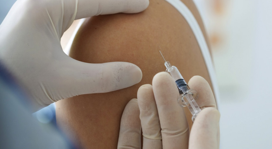 31 grudnia też odbywały się szczepienia przeciw COVID-19. W bydgoskim szpitalu -  już 100 proc. lekarzy