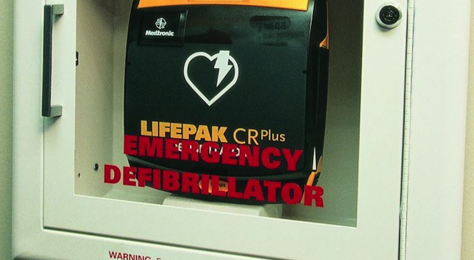 Wolbrom: ogólnodostępny defibrylator może uratować życie