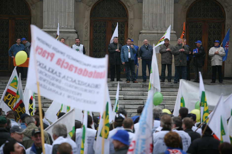 Manifestacja OPZZ: jednak bez pielęgniarek