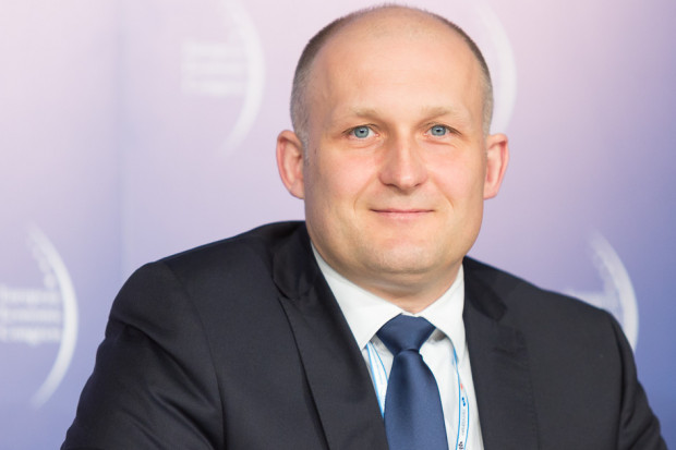 Bartosz Sadowski, prezes Przedsiębiorstwa Uzdrowiskowego Ustroń SA Bartosz Sadowski: nie mylmy leczenia uzdrowiskowego z sanatoriami