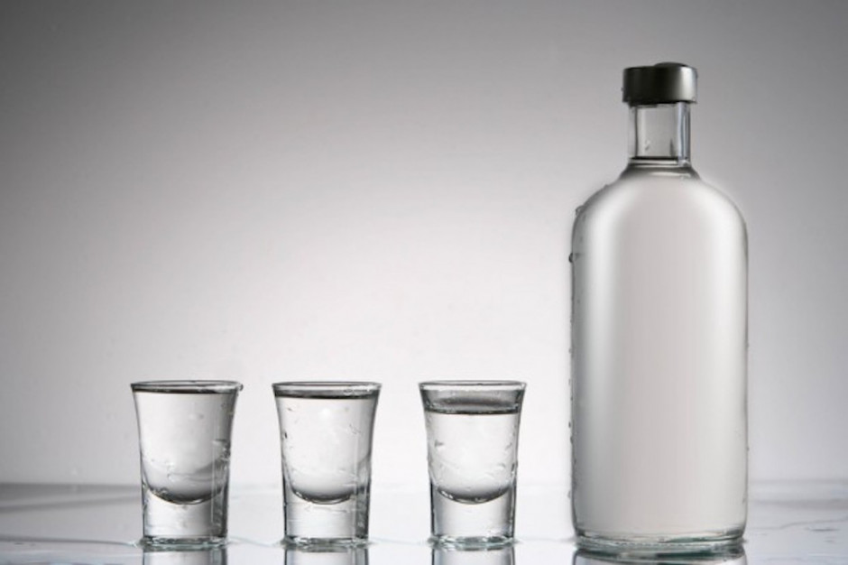 Młodzież pije mniej alkoholu? Fot. Fotolia Spada spożycie alkoholu wśród młodzieży