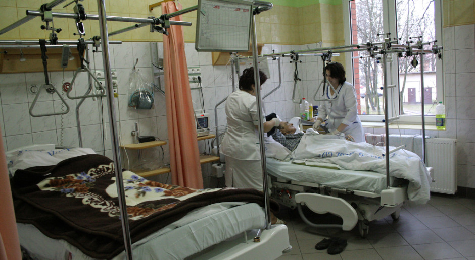 Zachodniopomorskie: jak szpitale radzą sobie z nowymi normami zatrudnienia pielęgniarek?