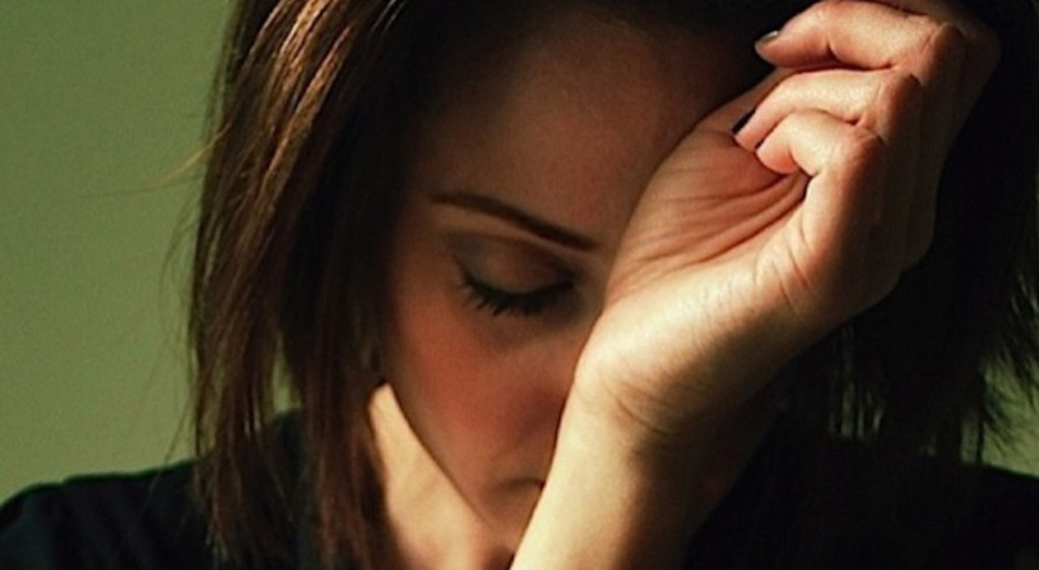 Eksperci: coraz więcej osób zgłasza się z bólem głowy do lekarza