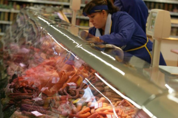 Niewiele supermarketów dobrowolnie przekazuje żywność organizacjom pomocowym. Fot. PTWP W Sejmie o ustawie przeciwdziałającej marnowaniu żywności w supermarketach