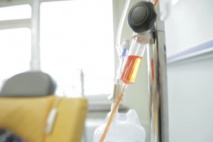 NFZ: zarządzenie dotyczące zawierania przez szpitale umów na chemioterapię