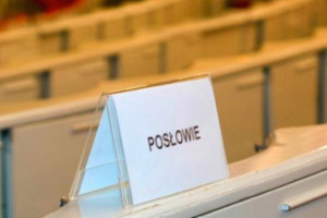 Terlecki o zawieszaniu zabiegów: "To jest dramat, oczywiście..."