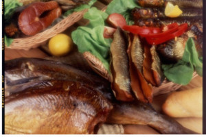 Wzmożona konsumpcja ryb i warzyw koreluje z późniejszym rozpoczęciem przekwitania. Fot. Archiwum Termin wystąpienia menopauzy ma związek z dietą