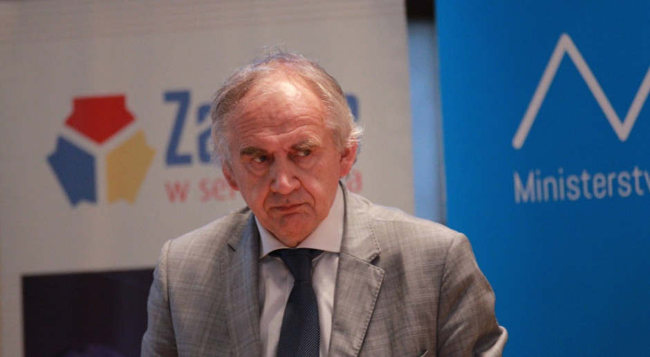 Minister zdrowia prof. Marian Zembala FOT. PTWP Warszawa na trasie gospodarskich wizyt ministra Zembali