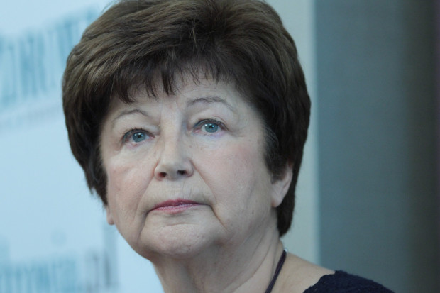 Prof. Waleria Hryniewicz wskazała, że oporności na antybiotyki nie da się wyeliminować, a tylko kontrolować i ograniczać. Fot. PTWP Antybiotyk nie na wszystko i nie zawsze - alarmują eksperci