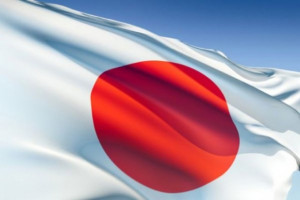 Japonia zdecydowała: będzie siedem pobrań z jednej fiolki szczepionki Pfizera