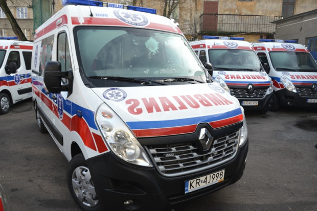 Ambulanse Krakowskiego Pogotowia Ratunkowego. Fot. Materiały prasowe 125 lat Krakowskiego Pogotowia Ratunkowego