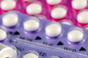 Naukowcy: niektóre kobiety są niewrażliwe na działanie środków antykoncepcyjnych