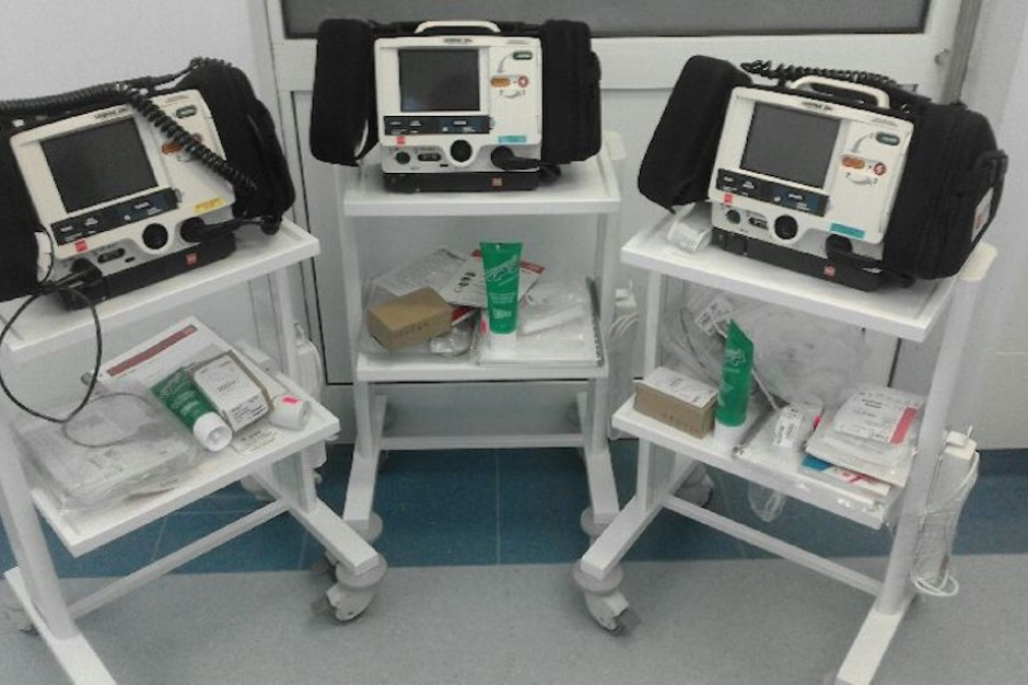 Urządzenia będą wykorzystywane w SOR Fot. Szpital Specjalistyczny w Kościerzynie Kościerzyna: nowe defibrylatory trafiły do SOR