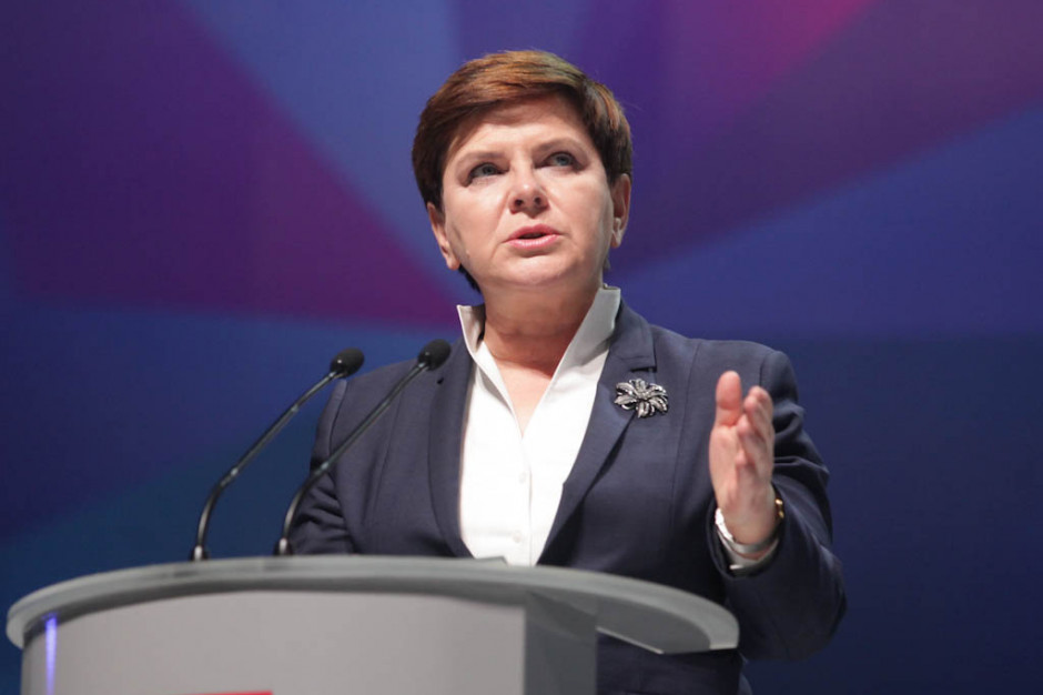 FOT. PTWP Szydło: ustawa o POZ i sieć szpitali zapewnią pacjentom pełne zabezpieczenie