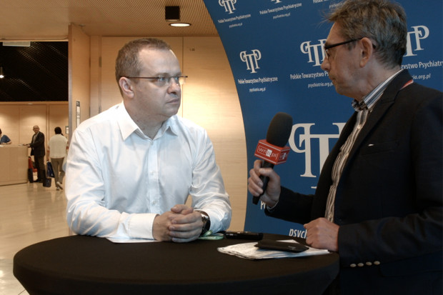 Dr Maciej Matuszczyk (z lewej); FOT. PTWP Centra zdrowia psychicznego mają zapewniać szeroki zakres świadczeń