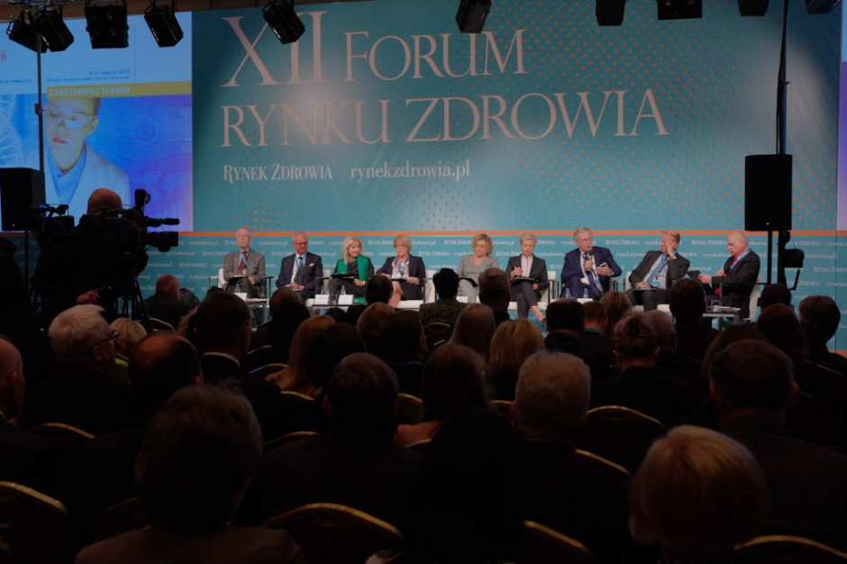 XII Forum Rynku Zdrowia: służba czy ochrona zdrowia? Za używaniem określenia ''ochrona zdrowia'' opowiedziało się 45 proc. uczestników wydarzenia. Fot. PTWP XII Forum Rynku Zdrowia: służba czy ochrona zdrowia?
