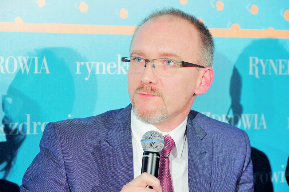 Dr Piotr Dąbrowiecki: - Z powodu zanieczyszczeń powietrza statystyczny Polak umiera o rok wcześniej. Fot. PTWP Lekarz o zgonach związanych z zanieczyszczeniem powietrza: to nie są omamy ekologów