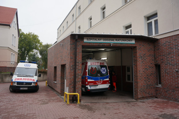 Pierwsze śmigłowce sanitarne będą lądować przy Nowym Szpitalu w Świebodzinie najprawdopodobniej w I kwartale 2017 r. Fot. Materiały prasowe Świebodzin: szpital ma nowy sprzęt do laparoskopii i lądowisko