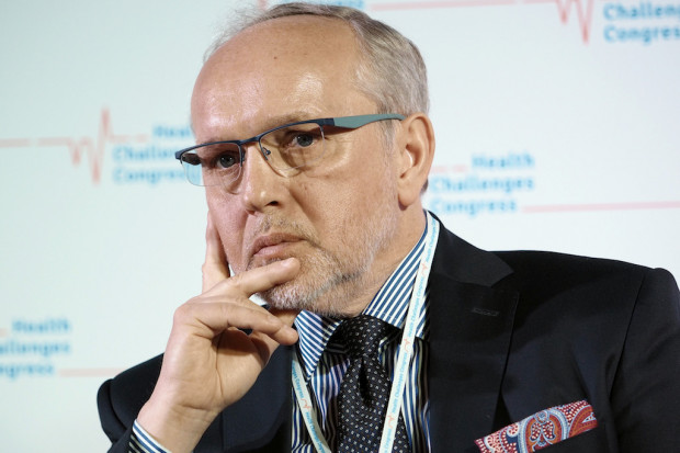 Prof. Damian Kusz: - Nie mogliśmy się na to zgodzić, bo składaliśmy przysięgę Hipokratesa. Fot. PTWP Katowice: lekarze uratowali nogę pacjenta, który chciał jej amputacji
