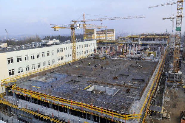 Zgodnie z nowelą, zmiany obejmą procedurę składania i oceny wniosków inwestycyjnych. Fot. Fot. Materiały prasowe IOWISZ: Sejm uchwalił nowelę dotyczącą oceny inwestycji w sektorze zdrowia