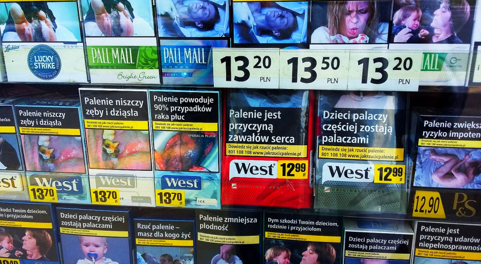 Sejm: od 1 stycznia 10-procentowa podwyżka akcyzy na alkohole i wyroby tytoniowe