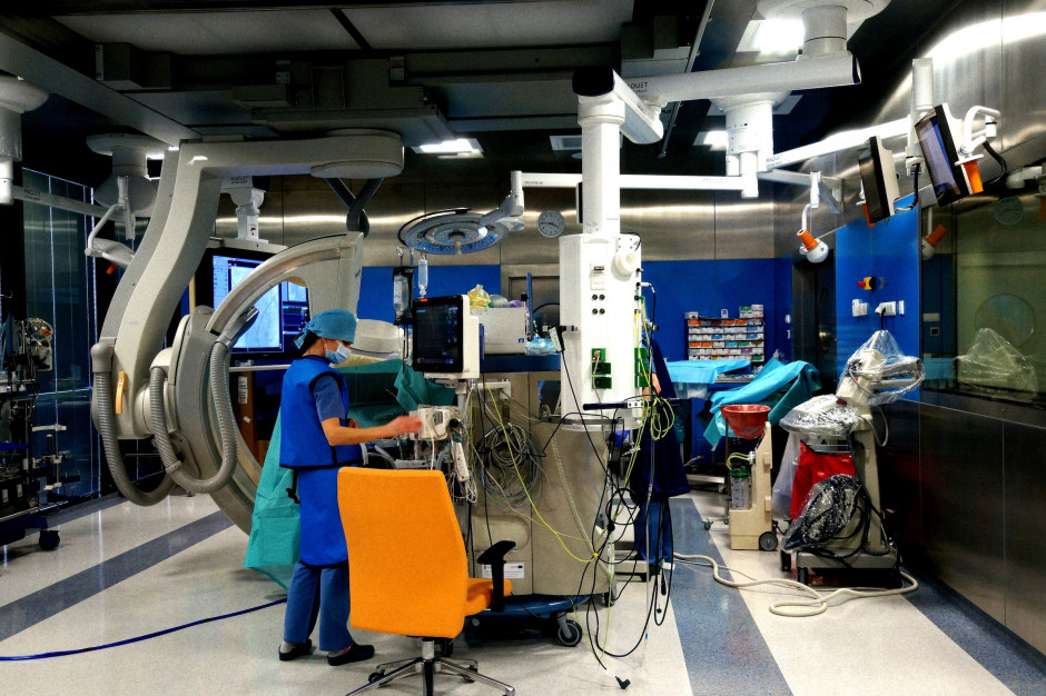 Sala operacyjna Centrum Badawczo-Rozwojowego American Heart of Poland. Fot. AHP Naukowcy z AHP pokazali w Paryżu nowe technologie