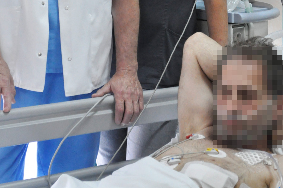 Pacjent czuje się dobrze. Fot. Starostwo Powiatowe Kędzierzyn-Koźle: w ostatniej chwili zaszyli w sercu ranę zadaną nożem