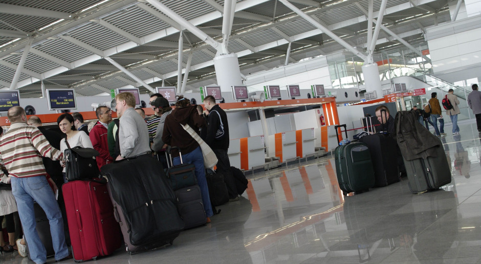 ''Paszport covidowy'' będzie wymogiem przy podróżach samolotem?