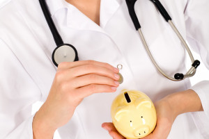 NRL: takie regulacje minimalnego wynagrodzenia są niezgodne z interesem lekarzy