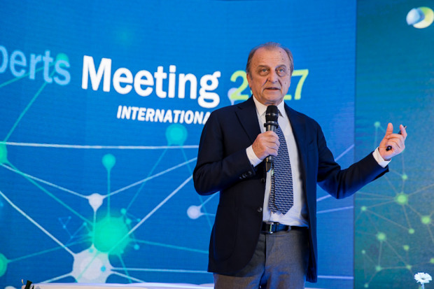 Prof. Comi podkreśla, że pacjentów z SM należy leczyć w wyspecjalizowanych ośrodkach Fot. Archiwum Prof. Comi: dobór terapii w SM musi zapewnić pacjentowi maksimum korzyści