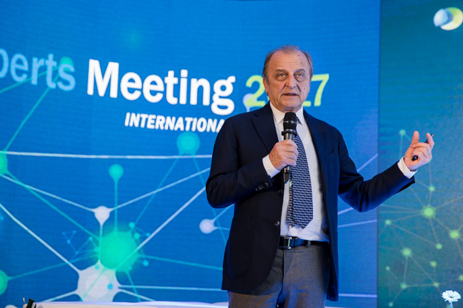 Prof. Comi podkreśla, że pacjentów z SM należy leczyć w wyspecjalizowanych ośrodkach Fot. Archiwum Prof. Comi: dobór terapii w SM musi zapewnić pacjentowi maksimum korzyści