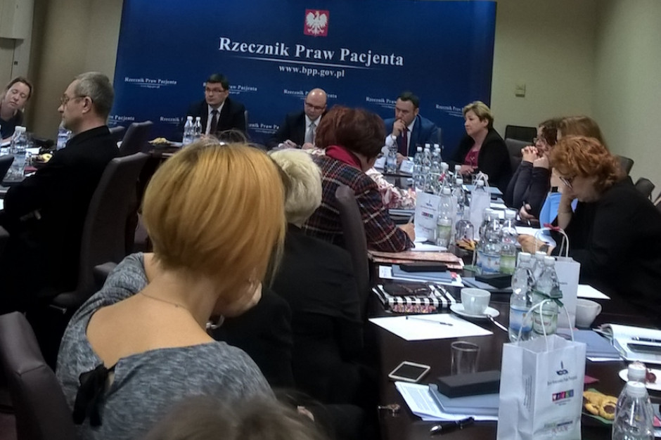 Celem spotkania było omówienie możliwości współpracy Fot. Stowarzyszenie Pacjentów z Chorobami Serca i Układu Krążenia EkoSerce RPP spotkał się z pacjentami kardiologicznymi