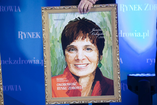 W październiku 2017 r. Janina Ochojska, prezes Polskiej Akcji Humanitarnej otrzymała wyróżnienie specjalne Osobowość Rynku Zdrowia. Fot. Paweł Pawłowski Polska Akcja Humanitarna ma już 25 lat. Pomogła 9,5 milionom osób