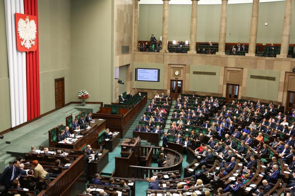 Nowy RPD może już rozpoczynać urzędowanie Fot. Archiwum (zdjęcie ilustracyjne) Nowy Rzecznik Praw Dziecka Mikołaj Pawlak złożył ślubowanie w Sejmie