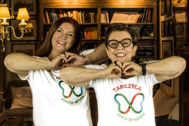 Ambasadorkami akcji „Tarczyca - otocz ją opieką” zostały Katarzyna Dowbor i Elżbieta Kozik. Fot. Materiały prasowe Ruszyła kampania edukacyjna na temat chorób tarczycy