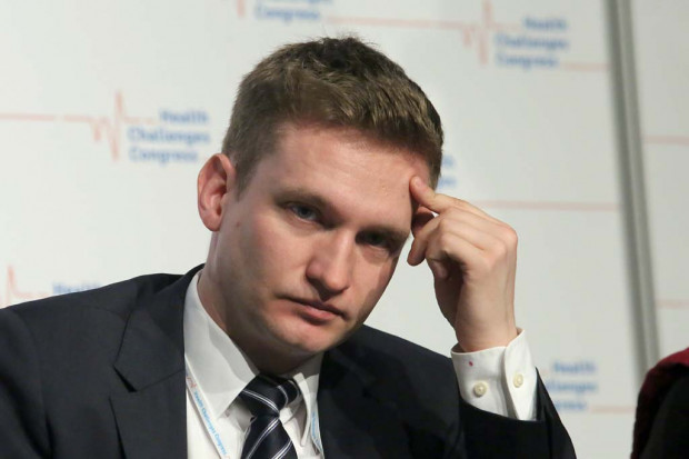 Dr Piotr Buszman, wicedyrektor ds. badań przedklinicznych w American Heart of Poland: - Nie możemy się bać dr Google, skoro pacjenci wykorzystują wiedzę dostępną w internecie. Eksperci: w przyszłości nadal będzie nas leczył dr Kowalski, ale dr Google również