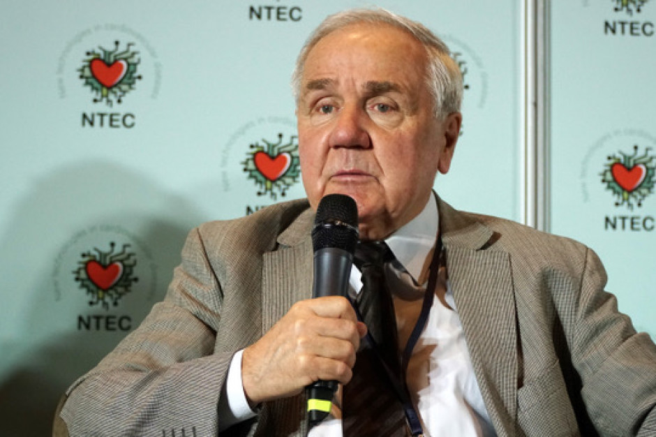 Prof. Poloński: telemonitoring to metoda uzupełniająca, a nie panaceum na wszystko