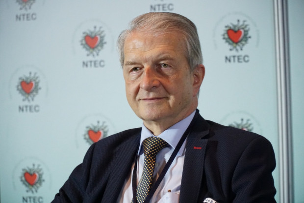 Prof. Andrzej Lekston; FOT. PTWP Urządzenia mobilne pomagają w monitorowaniu pacjentów kardiologicznych