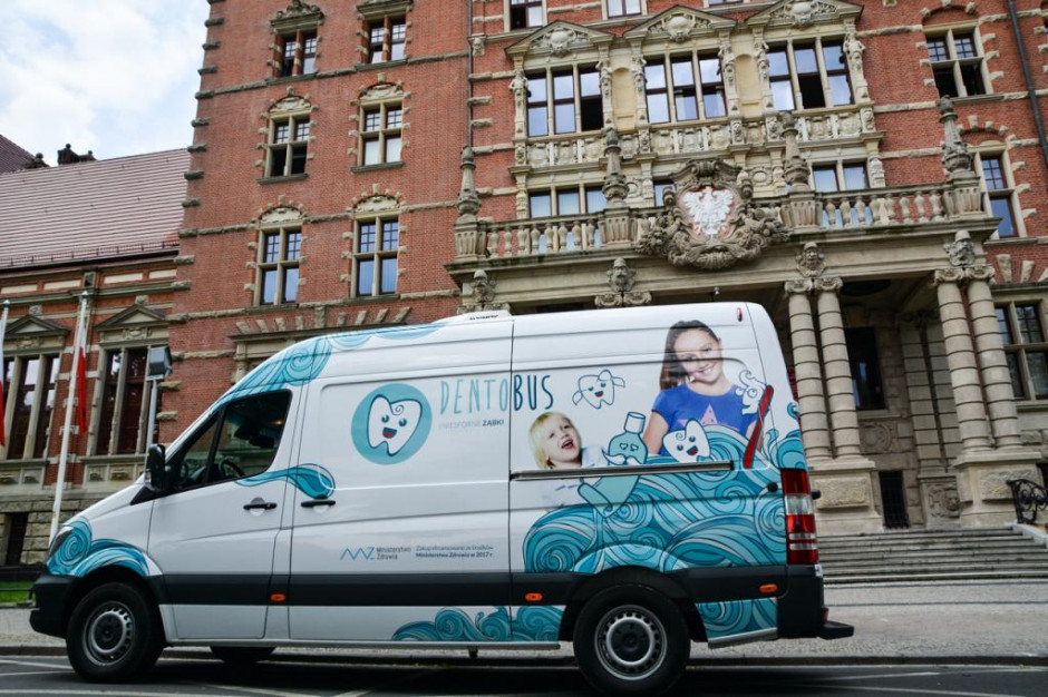Fot. ZOW NFZ (zdjęcie ilustracyjne) Podlaskie dzieci korzystają z dentobusa