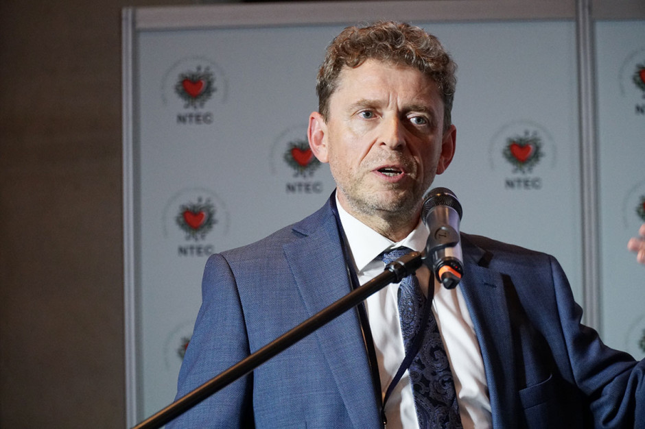 Stenty bioresorbowalne: koniec początku czy początek końca?