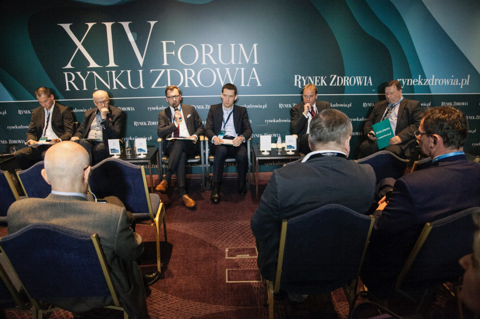 - Nowe technologie służą podniesieniu bezpieczeństwa i skróceniu czasu leczenia, ale niestety, to źródło dodatkowych kosztów - wskazywali eksperci na XIV Forum Rynku Zdrowia podczas sesji poświęconej wyrobom medycznym. Fot. PTWP Wyroby medyczne: postęp i nowości niestety kosztują