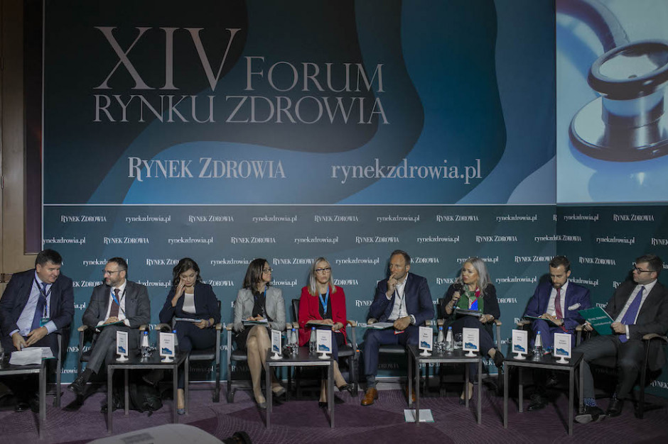 Podczas sesji "Polityka lekowa" w ramach XIV Forum Rynku Zdrowia Eksperci: refundacyjny tryb rozwojowy jest potrzebny naszej gospodarce