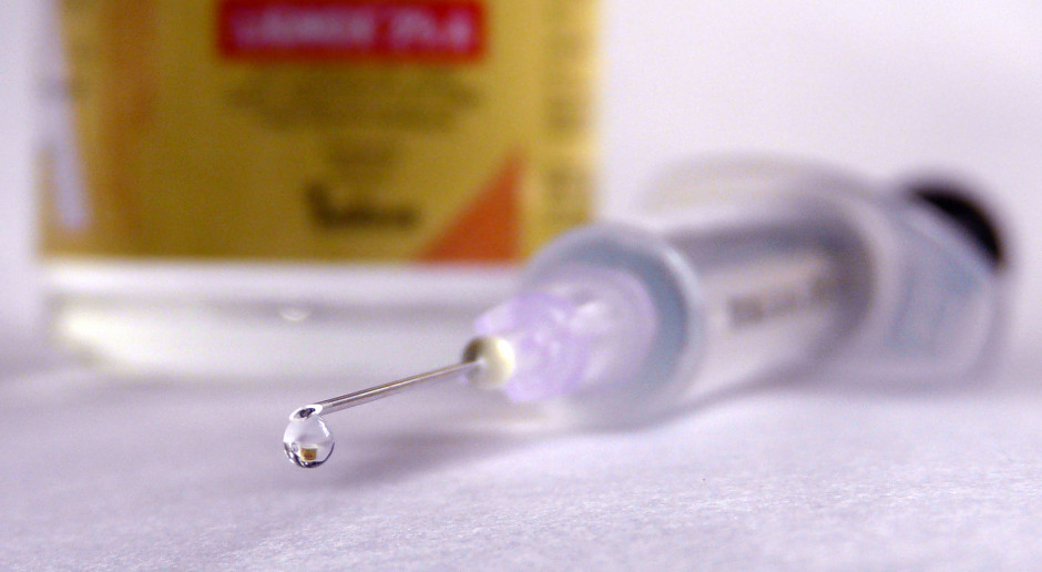 Wielka Brytania: pierwszy pacjent został zaszczepiony preparatem AstraZeneca