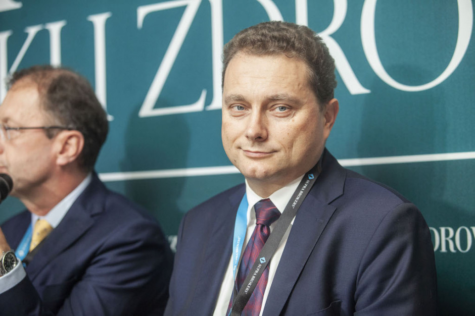 Prof. Piotr Jankowski: - Część planowych zabiegów rzeczywiście można odsunąć w czasie bez ryzyka dla pacjentów. Fot. PTWP (zdj. archiwalne). Prof. Jankowski: zalecenie odsunięcia lub ograniczenia niektórych planowych zabiegów jest słuszne