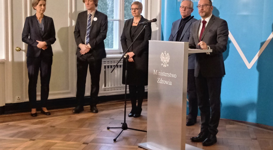 Wiceminister Czech o nowej liście refundacyjnej: leki stosowne w SMA, raku płuca i białaczce