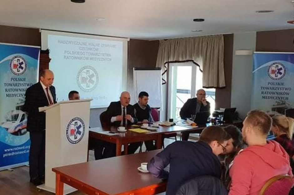 Polskie Towarzystwo Ratowników Medycznych, nie czekając na regulacje ustawowe, powołało bardzo potrzebny organ - krajowego eksperta ds. ratownictwa medycznego. Fot. profil PTRM na Facebook PTRM powołało krajowego eksperta ds. ratownictwa medycznego