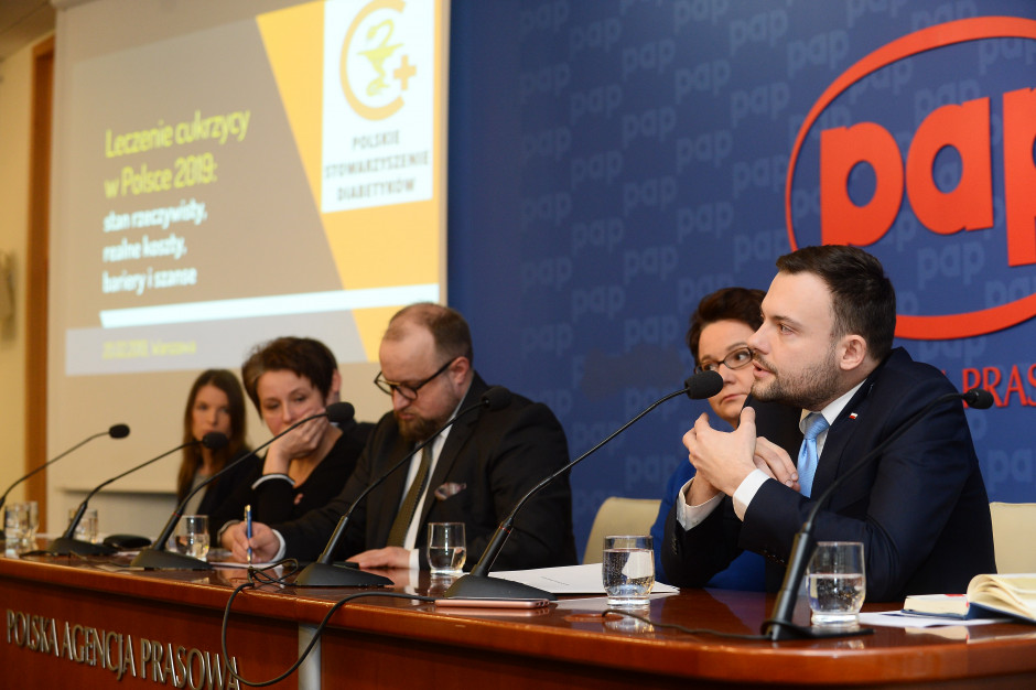 Cukrzyca nie wybiera. Jednak znaczny odsetek tej grupy stanowią osoby, których sytuacja życiowa nie pozwala na zakup terapii - podkreślali eksperci. Fot. Materiały prasowe Eksperci alarmują: Polaków nie stać na właściwe leczenie cukrzycy