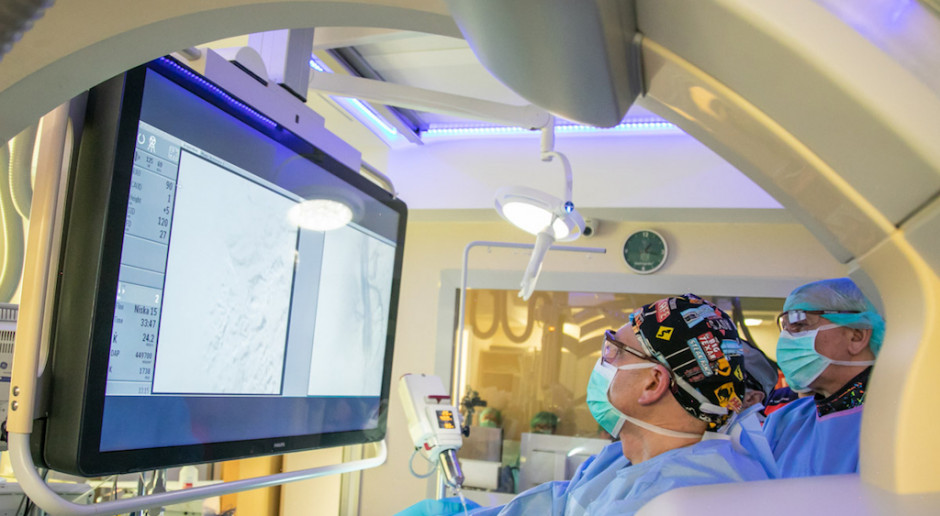 500 operacji tętniaka za pomocą stentgraftu przeprowadzili chirurdzy z WUM