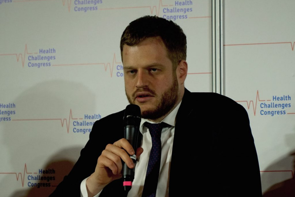 Wiceminister zdrowia Janusz Cieszyński; FOT. PTWP Janusz Cieszyński zapowiada kolejne usprawnienia w informatyzacji ochrony zdrowia